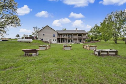 Tiny photo for 724 E Hilvety Road, Moweaqua, IL 62550 (MLS # 12634260)
