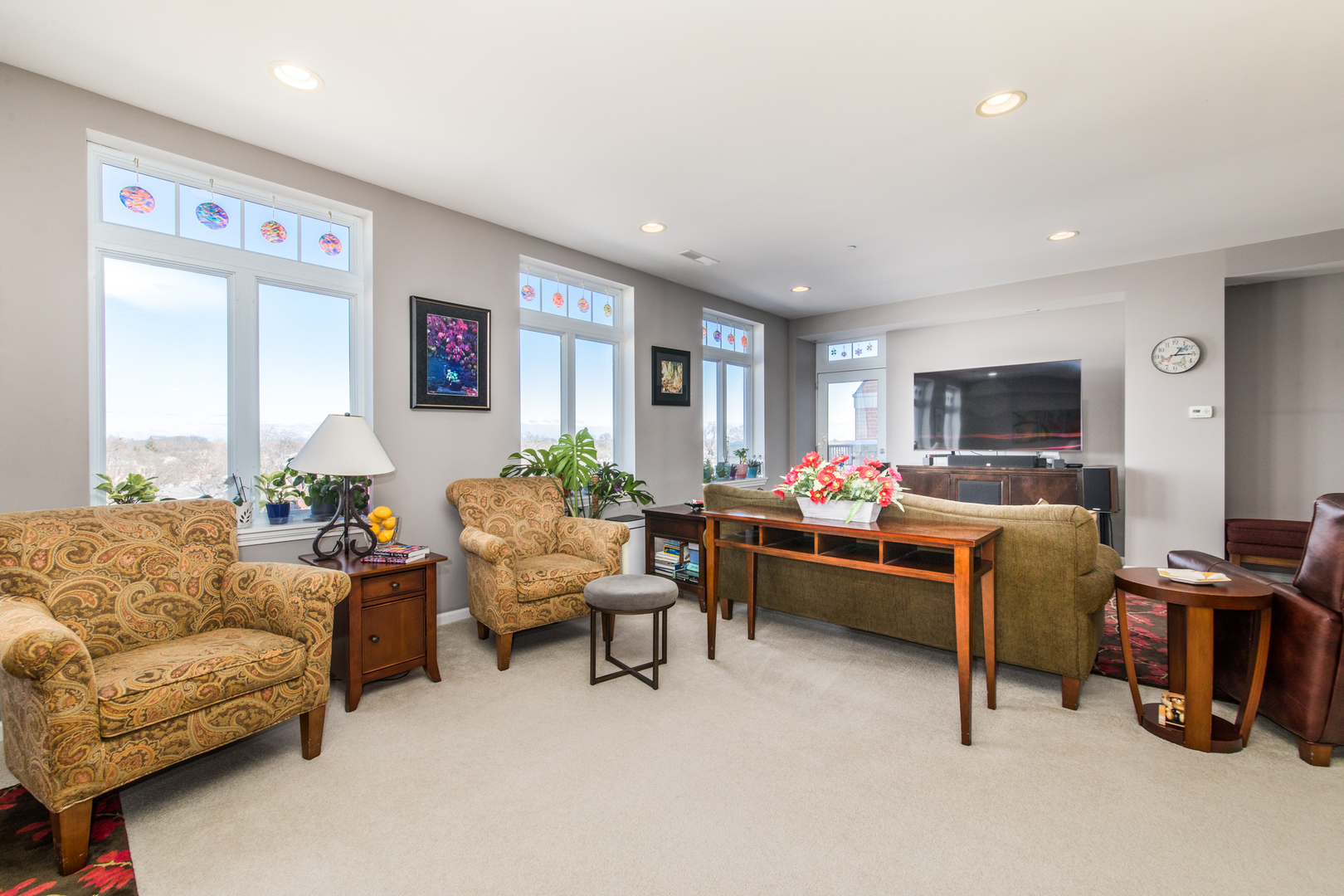 120 N Northwest Highway 506