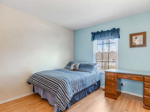 Tiny photo for 265 Commonwealth Drive, Bolingbrook, IL 60440 (MLS # 12567782)