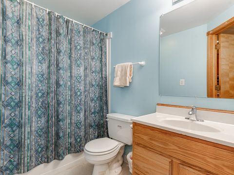 Tiny photo for 265 Commonwealth Drive, Bolingbrook, IL 60440 (MLS # 12567782)