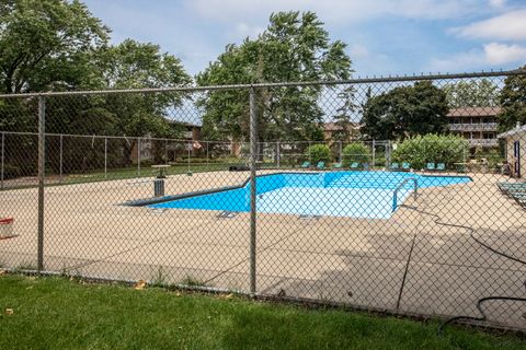 A home in Des Plaines