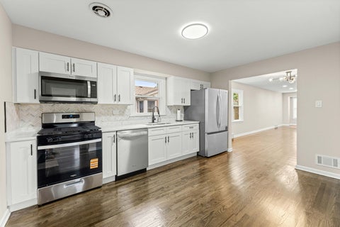 Tiny photo for 18462 Gottschalk Avenue, Homewood, IL 60430 (MLS # 12764049)