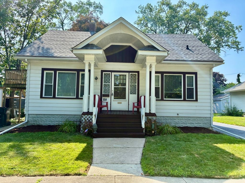 Photo for 120 S Kinzie Street, Thornton, IL 60476 (MLS # 12458751)