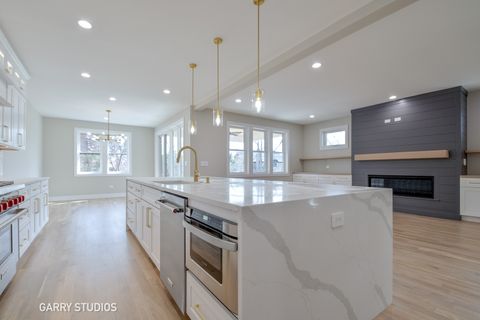Tiny photo for 15W320 Concord Street, Elmhurst, IL 60126 (MLS # 12487686)