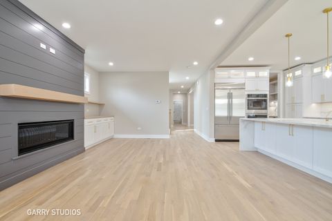 Tiny photo for 15W320 Concord Street, Elmhurst, IL 60126 (MLS # 12487686)