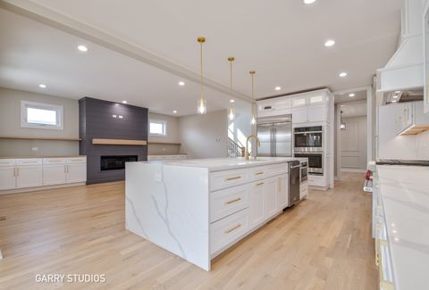 Tiny photo for 15W320 Concord Street, Elmhurst, IL 60126 (MLS # 12487686)