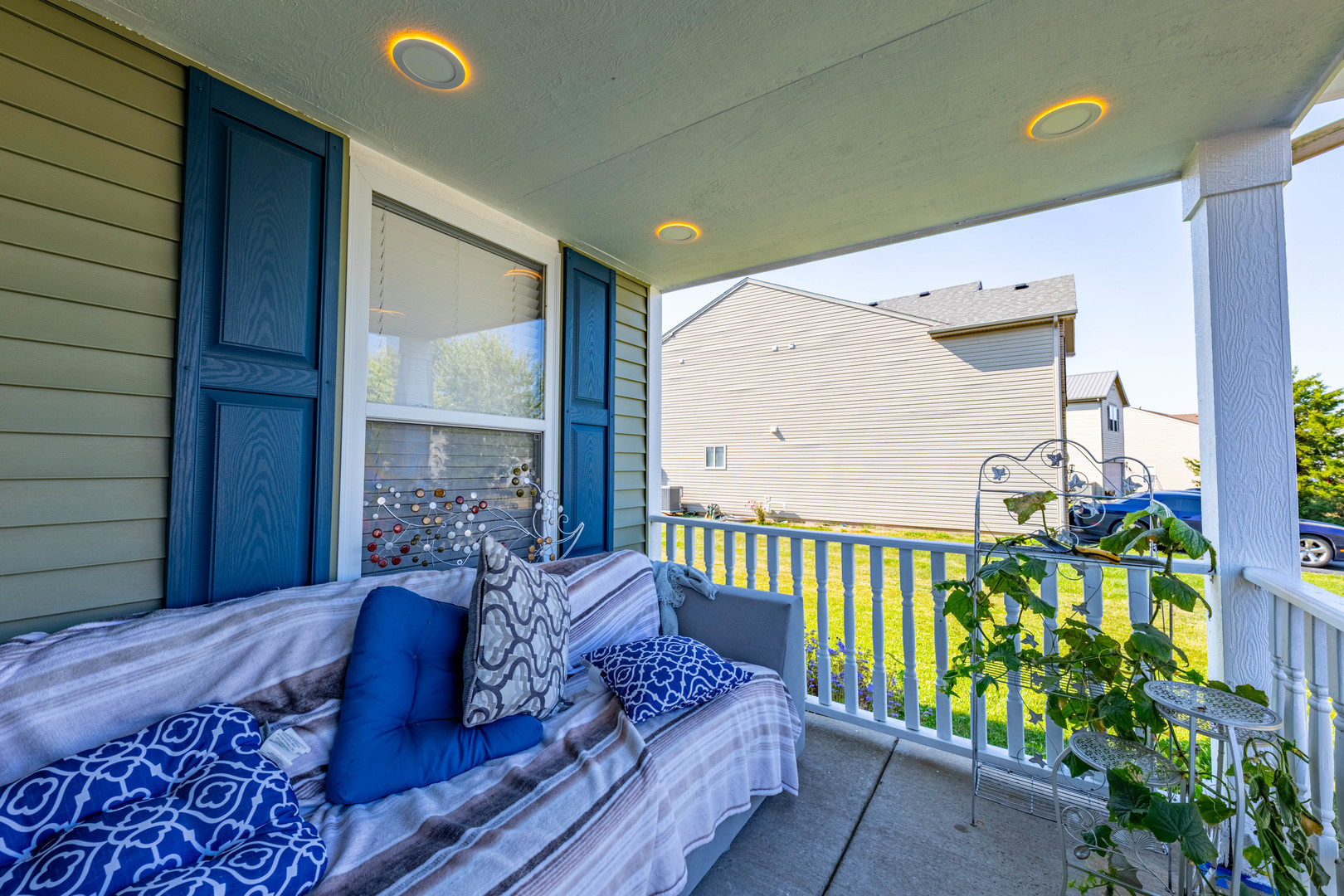 2803 Huntington Drive