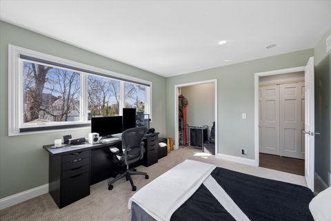 Tiny photo for 606 W Franklin Street, Wheaton, IL 60187 (MLS # 12587788)