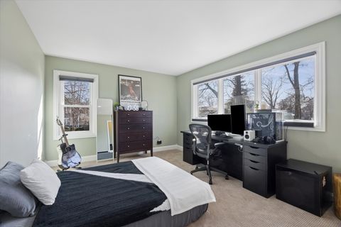 Tiny photo for 606 W Franklin Street, Wheaton, IL 60187 (MLS # 12587788)