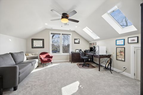 Tiny photo for 606 W Franklin Street, Wheaton, IL 60187 (MLS # 12587788)