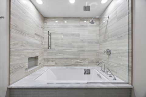 Tiny photo for 606 W Franklin Street, Wheaton, IL 60187 (MLS # 12587788)