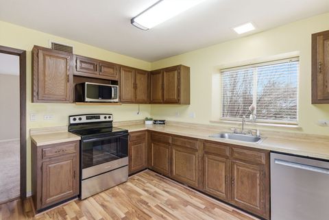 Tiny photo for 7105 Saint Tropez Court #297, Fox Lake, IL 60020 (MLS # 12568446)