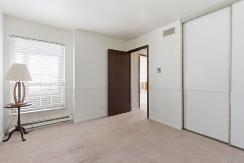 Tiny photo for 7105 Saint Tropez Court #297, Fox Lake, IL 60020 (MLS # 12568446)