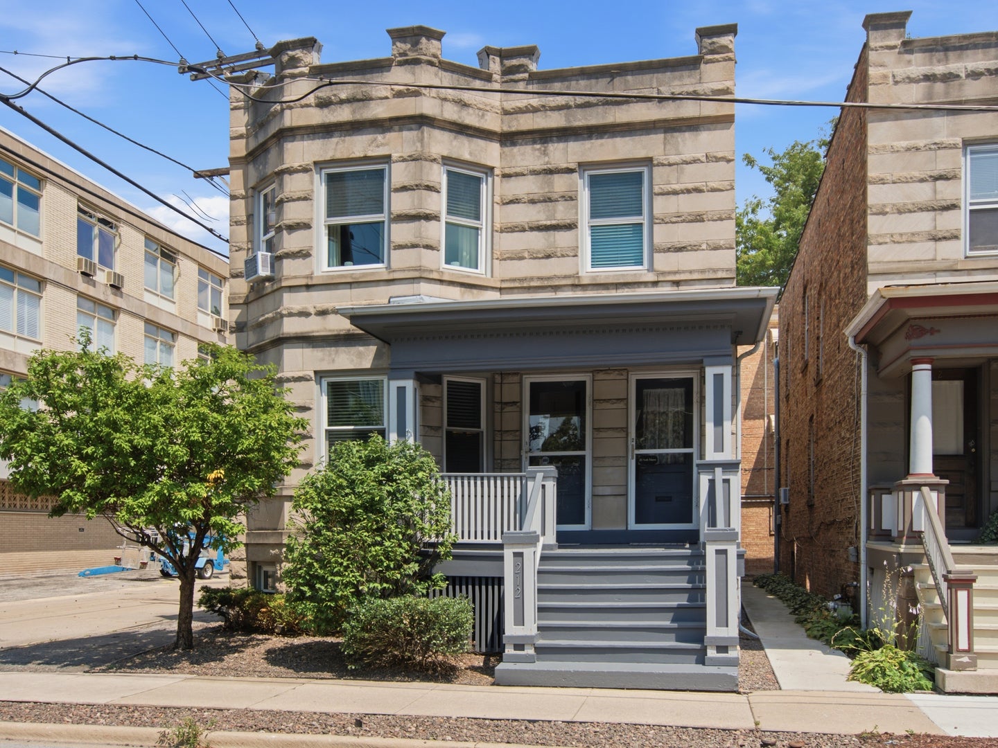 212 N Marion Street