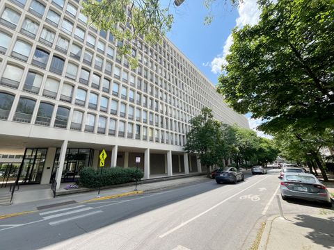 Photo of 1401 E 55TH Street #815N, Chicago, IL 60615 (MLS # 12581445)