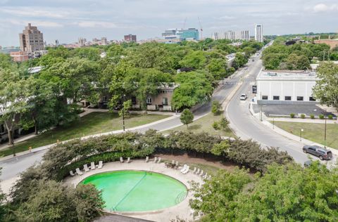 Tiny photo for 1401 E 55TH Street #815N, Chicago, IL 60615 (MLS # 12581445)