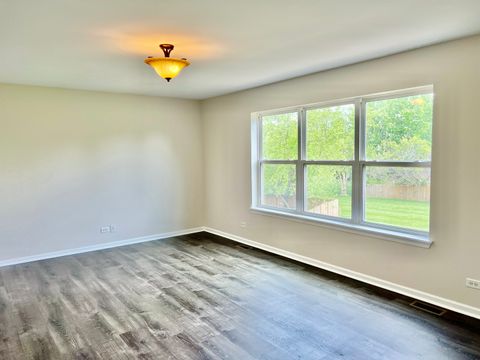 Tiny photo for Elgin, IL 60124 (MLS # 12553449)