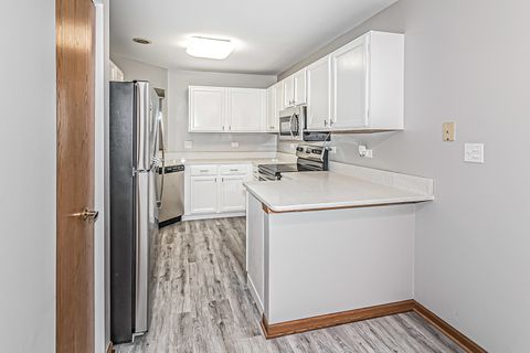 Tiny photo for 214 N Cathy Lane, Mount Prospect, IL 60056 (MLS # 12681575)