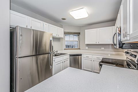Tiny photo for 214 N Cathy Lane, Mount Prospect, IL 60056 (MLS # 12681575)