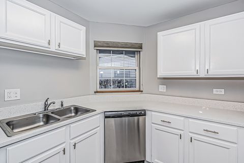 Tiny photo for 214 N Cathy Lane, Mount Prospect, IL 60056 (MLS # 12681575)