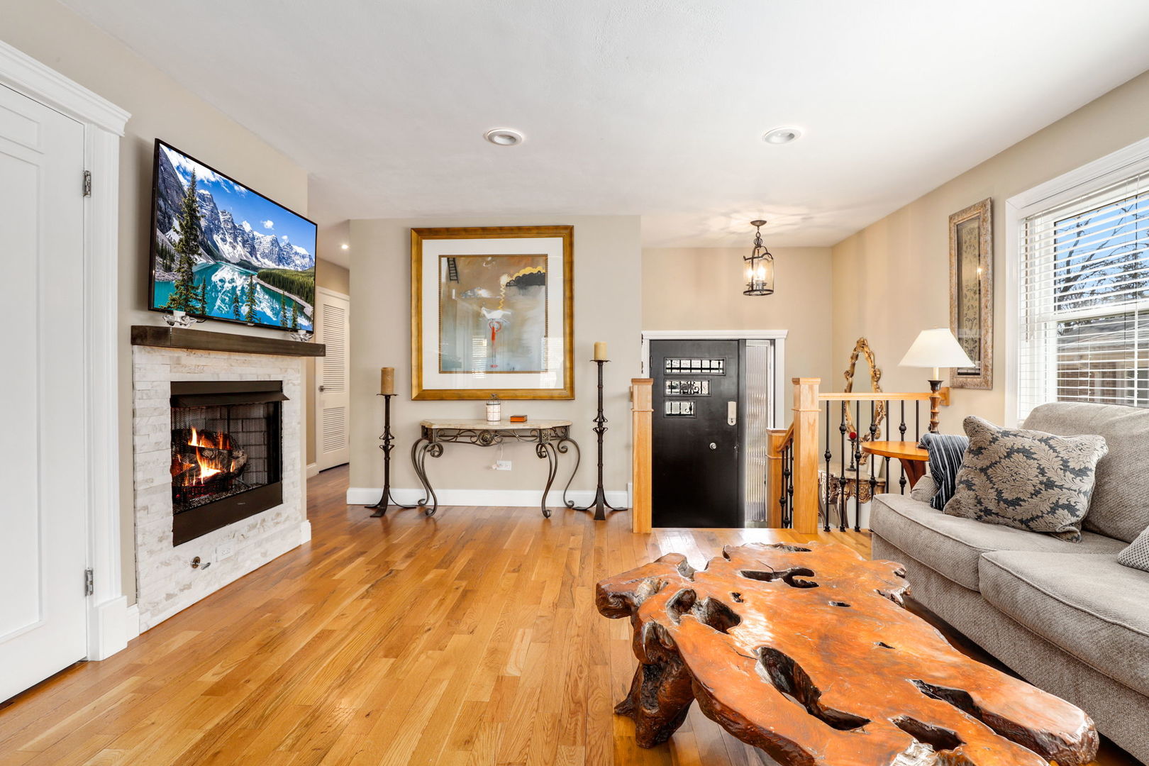 2936 Warbler Place