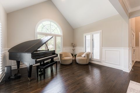 Tiny photo for 217 Hillandale Drive, Bloomingdale, IL 60108 (MLS # 12443932)