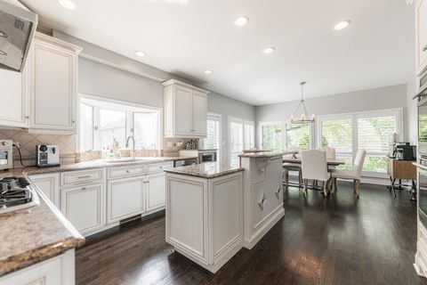 Tiny photo for 217 Hillandale Drive, Bloomingdale, IL 60108 (MLS # 12443932)