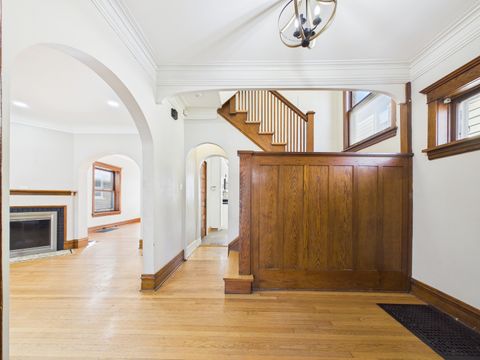 Tiny photo for 226 N Austin Boulevard, Oak Park, IL 60302 (MLS # 12599092)