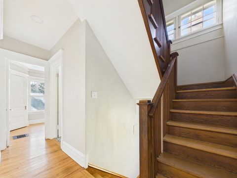 Tiny photo for 226 N Austin Boulevard, Oak Park, IL 60302 (MLS # 12599092)