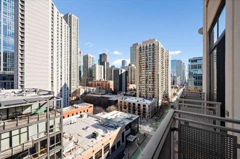 Tiny photo for 744 N Clark Street #1001, Chicago, IL 60610 (MLS # 12566424)