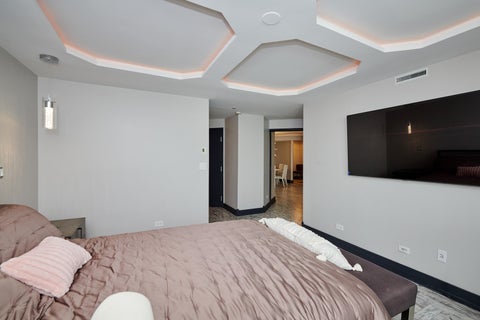 Tiny photo for 1212 N Lake Shore Drive #24BN, Chicago, IL 60610 (MLS # 12750842)