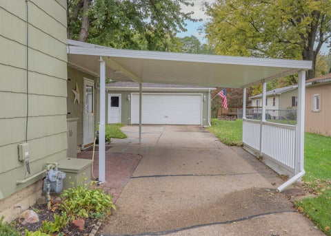Tiny photo for 512 22nd Avenue, East Moline, IL 61244 (MLS # 12789753)
