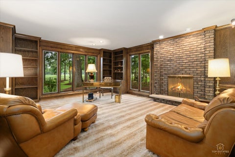 Tiny photo for 1725 Persimmon Drive, St. Charles, IL 60174 (MLS # 12722611)