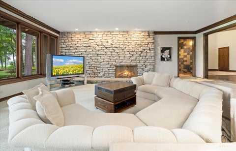 Tiny photo for 1725 Persimmon Drive, St. Charles, IL 60174 (MLS # 12722611)