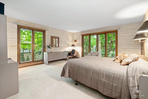 Tiny photo for 1725 Persimmon Drive, St. Charles, IL 60174 (MLS # 12722611)