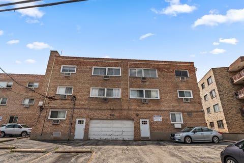 Tiny photo for 8203 Niles Center Road #3C, Skokie, IL 60077 (MLS # 12730761)
