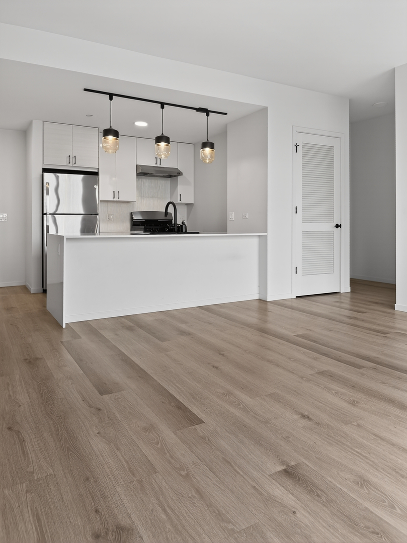 88 E Wacker Place 4403