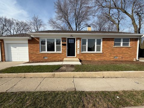 Photo of 1534 E Palatine Road, Palatine, IL 60074 (MLS # 12598206)