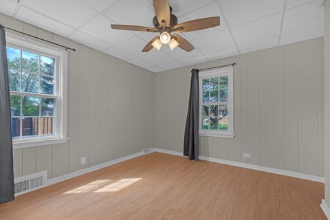 Tiny photo for 9200 S St. Louis Avenue, Evergreen Park, IL 60805 (MLS # 12614692)