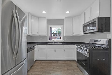 Tiny photo for 9200 S St. Louis Avenue, Evergreen Park, IL 60805 (MLS # 12614692)