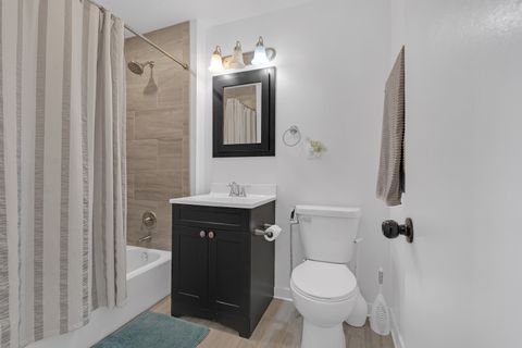 Tiny photo for 9200 S St. Louis Avenue, Evergreen Park, IL 60805 (MLS # 12614692)