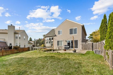 Tiny photo for 897 N Camden Lane, South Elgin, IL 60177 (MLS # 12493106)