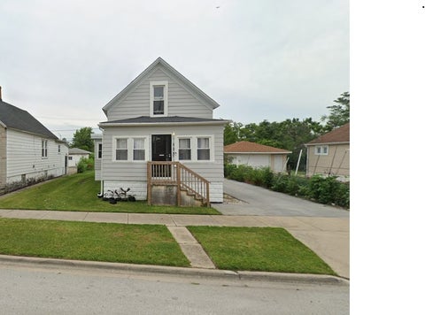 Photo of 528 Garfield Avenue, Calumet City, IL 60409 (MLS # 12700526)