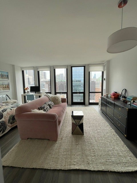 Tiny photo for 1 E Scott Street #2007, Chicago, IL 60610 (MLS # 12724173)