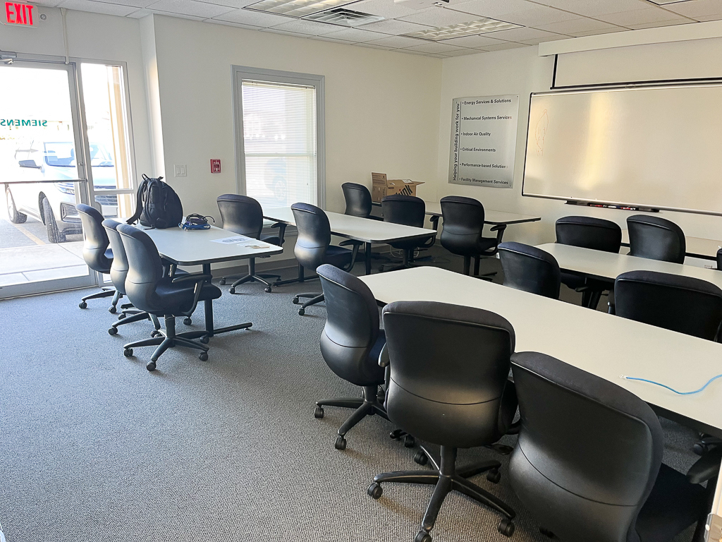 Bloomington, Illinois 61704, United States, ,Commercial,Active,240328