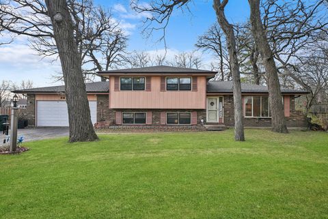 A home in West Chicago