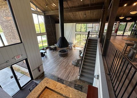 Tiny photo for 120 Lakeview Drive #110, Bloomingdale, IL 60108 (MLS # 12570108)