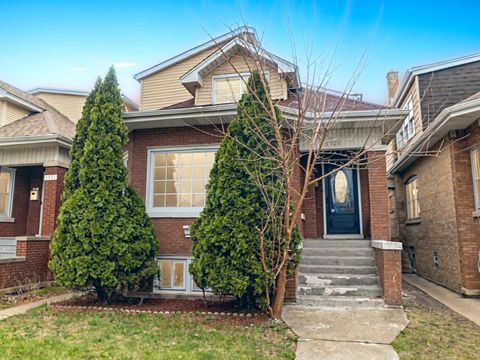 5529 W Cornelia Avenue, Chicago, IL 60641 - #: 12343418