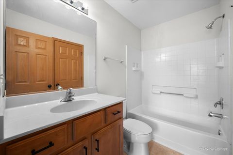 Tiny photo for 1472 Cambria Drive #5, DeKalb, IL 60115 (MLS # 12601118)