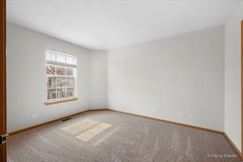 Tiny photo for 1472 Cambria Drive #5, DeKalb, IL 60115 (MLS # 12601118)